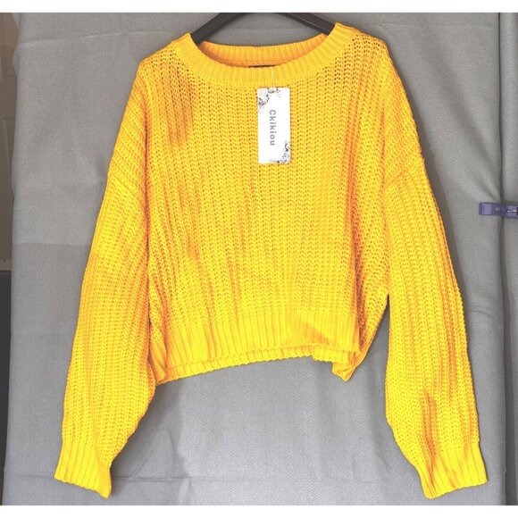 Chunky Knit Yellow Cropped Sweater With Long Sleeves For Women- S- SEE NOTE (137 - Picture 2 of 7
